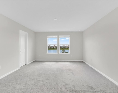 2644 Blowing Breeze Avenue - Photo Thumbnail 16