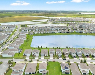 2644 Blowing Breeze Avenue - Photo Thumbnail 30