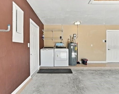 667 Jaguar Court - Photo Thumbnail 27