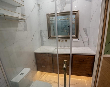 142 Sage Street - Photo Thumbnail 16