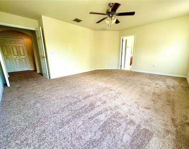 4760 Blue Major Drive - Photo Thumbnail 14