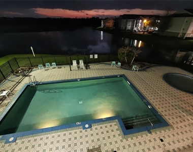 2208 Antigua Place - Photo Thumbnail 5