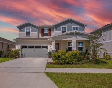 904 Griffon Avenue - Photo Thumbnail 1