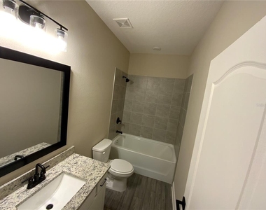 1355 Greenfield Loop - Photo Thumbnail 32