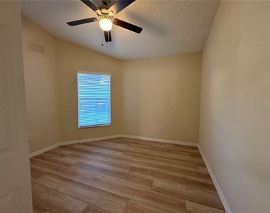2510 Hamlet Lane - Photo Thumbnail 12