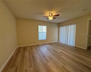 2510 Hamlet Lane - Photo Thumbnail 16