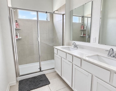 6609 Willow View Avenue - Photo Thumbnail 23