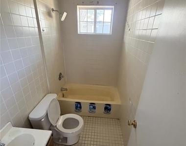 455 Pursley Street - Photo Thumbnail 5