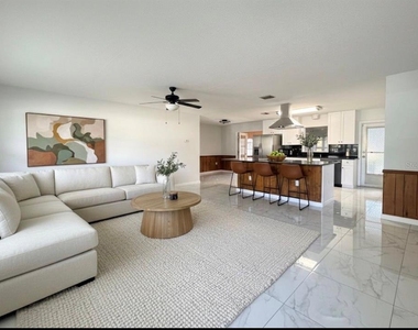 1365 Alton Road - Photo Thumbnail 1