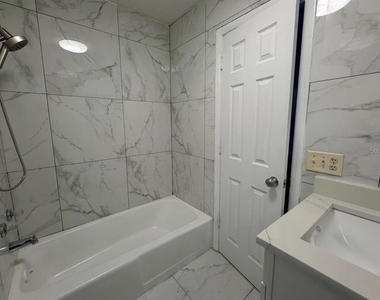 1365 Alton Road - Photo Thumbnail 12