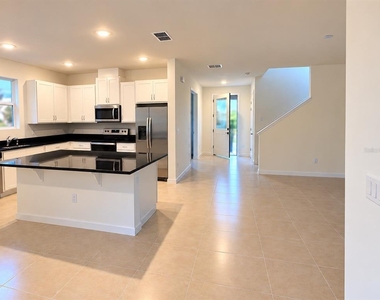 8533 Lamppost Lane - Photo Thumbnail 2
