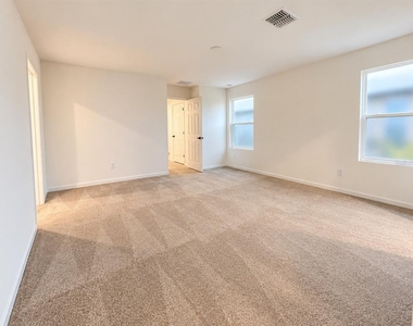 8533 Lamppost Lane - Photo Thumbnail 18