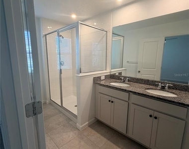 1180 Lakeshore Breeze Place - Photo Thumbnail 14