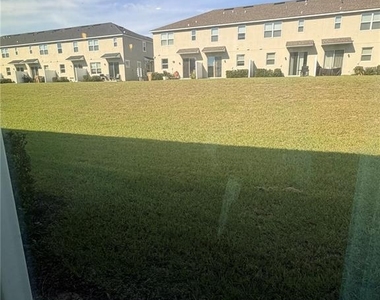 1180 Lakeshore Breeze Place - Photo Thumbnail 22