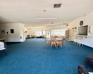 840 Center Avenue - Photo Thumbnail 15