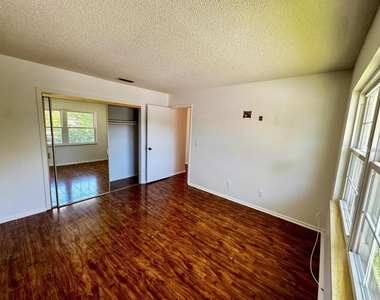 840 Center Avenue - Photo Thumbnail 10