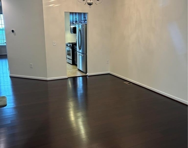 3561 Windsor Court - Photo Thumbnail 5
