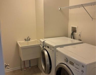 3561 Windsor Court - Photo Thumbnail 34