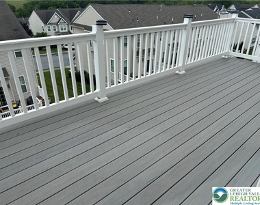 3561 Windsor Court - Photo Thumbnail 14