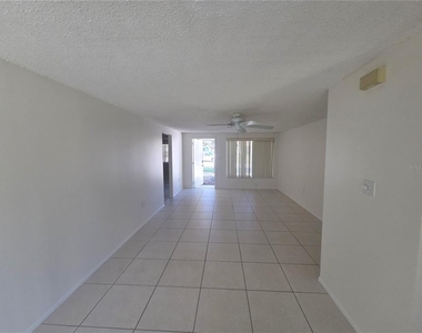 653 Harvey Street - Photo Thumbnail 5