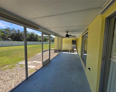 655 Harvey Street - Photo Thumbnail 15