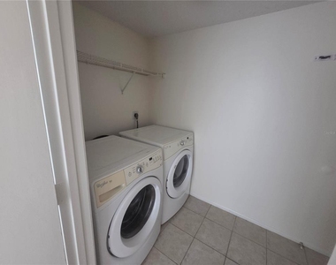 655 Harvey Street - Photo Thumbnail 4