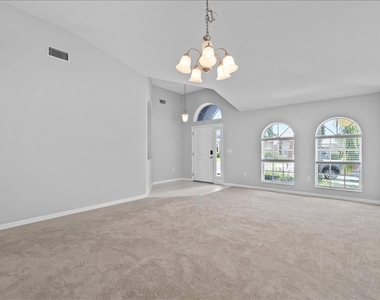 3961 Hampton Hills Drive - Photo Thumbnail 10