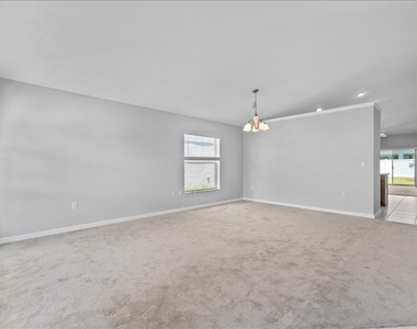 3961 Hampton Hills Drive - Photo Thumbnail 9
