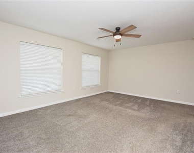 5029 1st Street Se - Photo Thumbnail 15