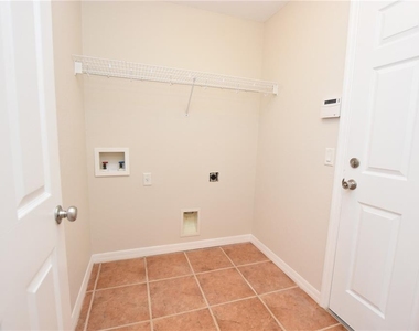5029 1st Street Se - Photo Thumbnail 25