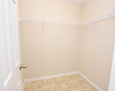 5029 1st Street Se - Photo Thumbnail 19
