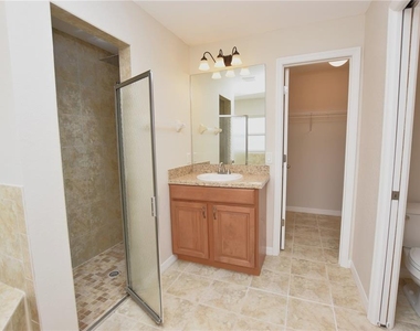 5029 1st Street Se - Photo Thumbnail 18