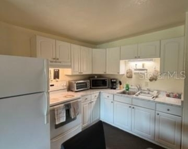 360 1st Avenue N - Photo Thumbnail 10