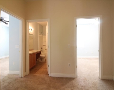 2425 Winnipeg Drive - Photo Thumbnail 24