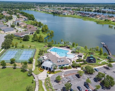 2425 Winnipeg Drive - Photo Thumbnail 35