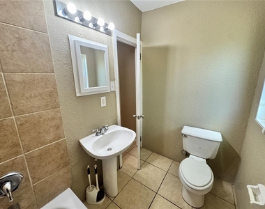 607 Danvers Street - Photo Thumbnail 11