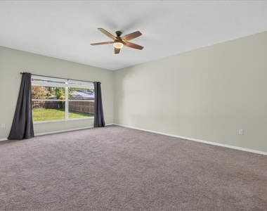 81 Rymshaw Drive - Photo Thumbnail 9