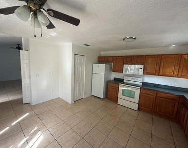 1050 6th Street - Photo Thumbnail 6