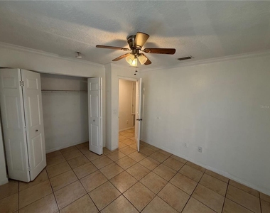 1050 6th Street - Photo Thumbnail 11