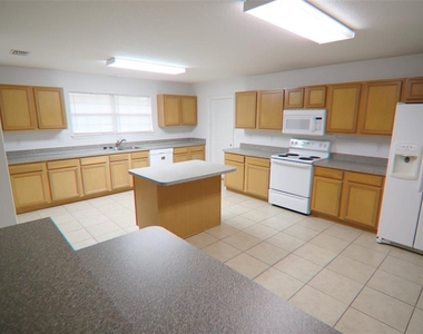 39 Red Barn Drive - Photo Thumbnail 1