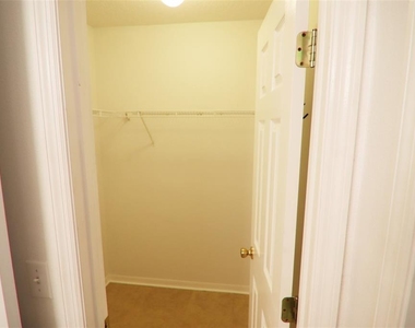 39 Red Barn Drive - Photo Thumbnail 8
