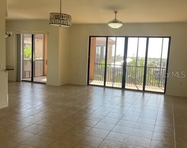 90 Vivante Boulevard - Photo Thumbnail 6