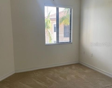 90 Vivante Boulevard - Photo Thumbnail 10