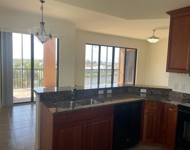 90 Vivante Boulevard - Photo Thumbnail 4