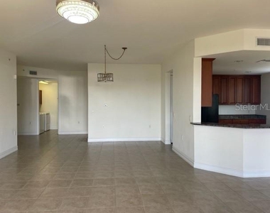 90 Vivante Boulevard - Photo Thumbnail 7