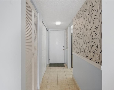 7540 Bay Island Drive S - Photo Thumbnail 28