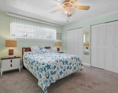 7540 Bay Island Drive S - Photo Thumbnail 25