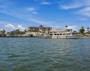 7540 Bay Island Drive S - Photo Thumbnail 48