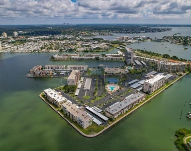 7540 Bay Island Drive S - Photo Thumbnail 58
