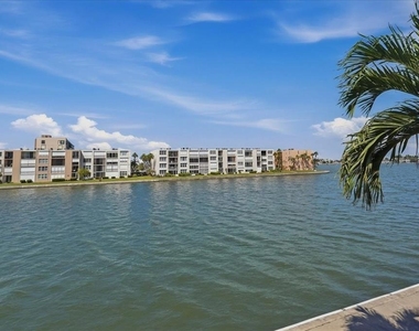 7540 Bay Island Drive S - Photo Thumbnail 2